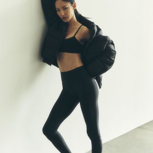 High-Waist Airlift Legging - Black