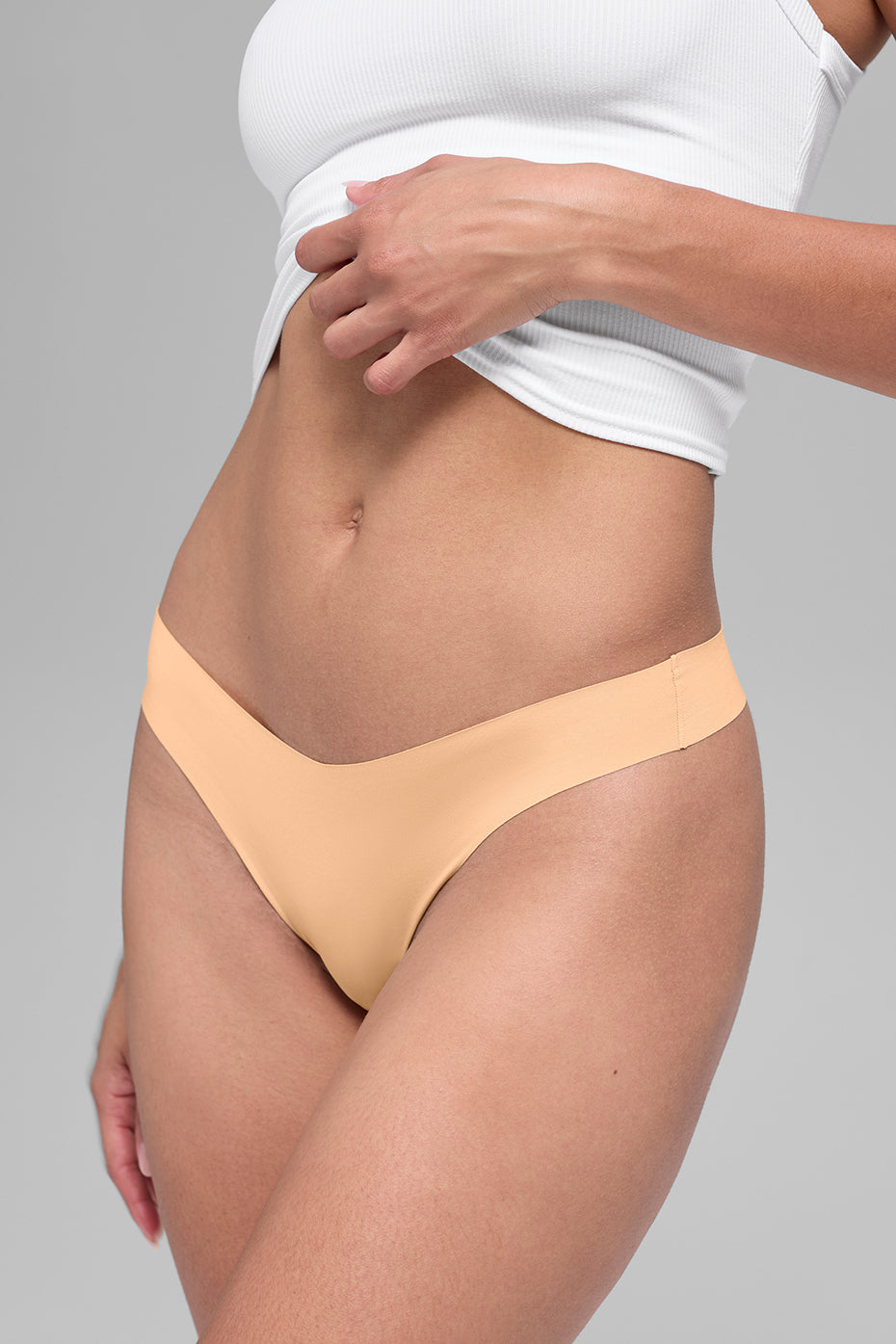 Airbrush Invisible Thong - Champagne - Image 3