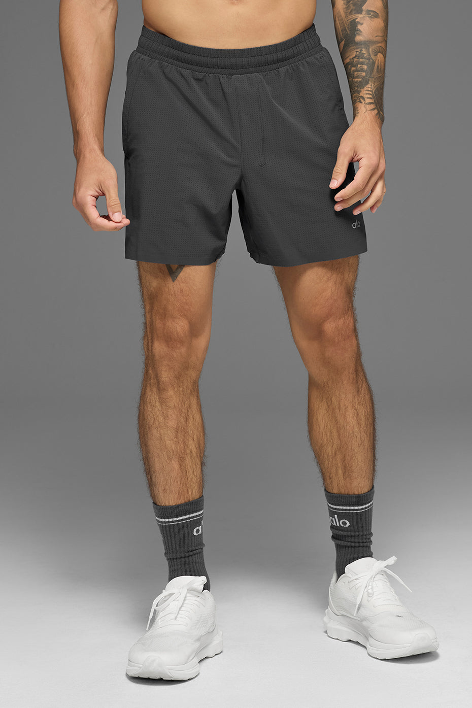 5" Traction Running Short - Anthracite - Image 3